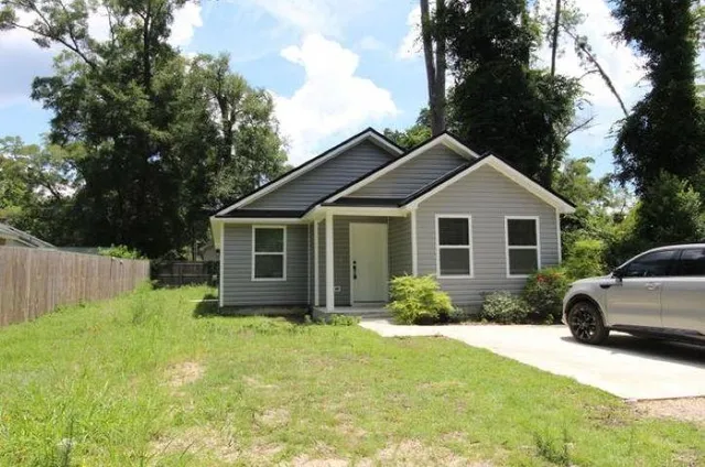 $1,825 | 47 Graham Trail, Crawfordville, FL 32327