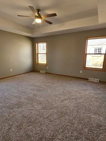 $389,900 | 915 Sutherland Avenue, Janesville, WI 53545