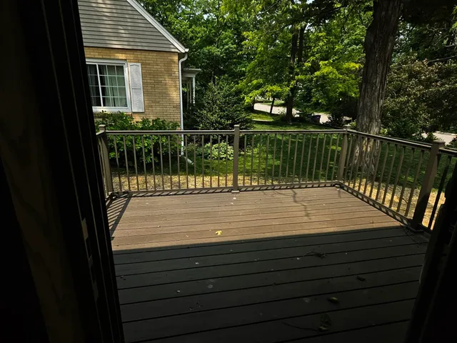 $389,900 | 915 Sutherland Avenue, Janesville, WI 53545