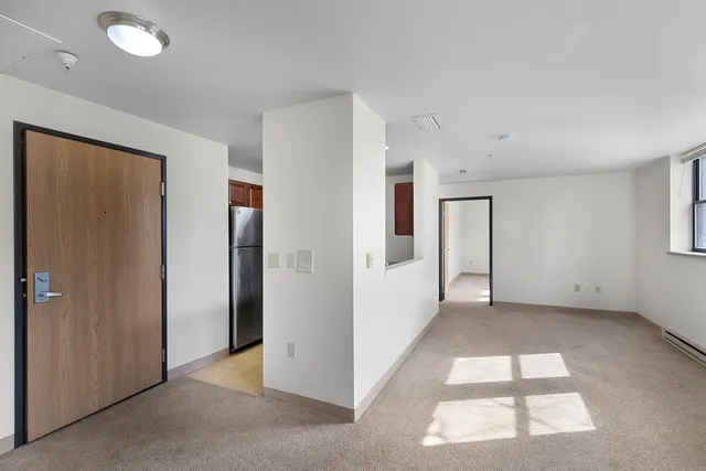 $3,899,900 | 1120 East Parkway Avenue, Oshkosh, WI 54901