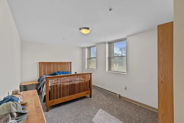 $3,899,900 | 1120 East Parkway Avenue, Oshkosh, WI 54901