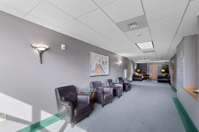 $3,899,900 | 1120 East Parkway Avenue, Oshkosh, WI 54901