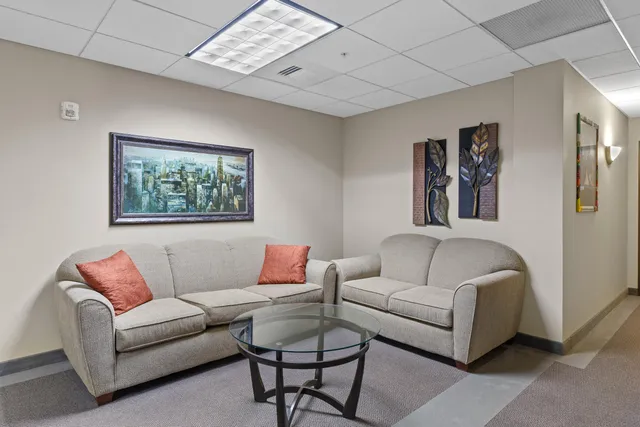 $3,899,900 | 1120 East Parkway Avenue, Oshkosh, WI 54901