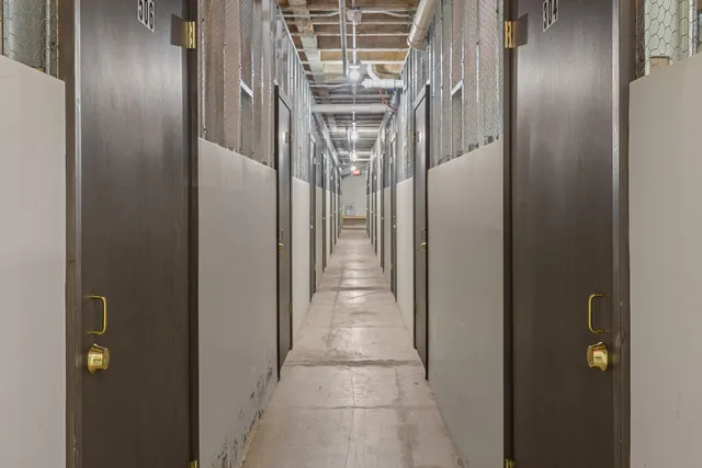 $3,899,900 | 1120 East Parkway Avenue, Oshkosh, WI 54901