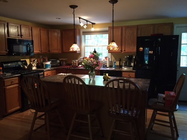 38 Virginia Road Tyngsborough, MA 01879 - Photo 3 of 17