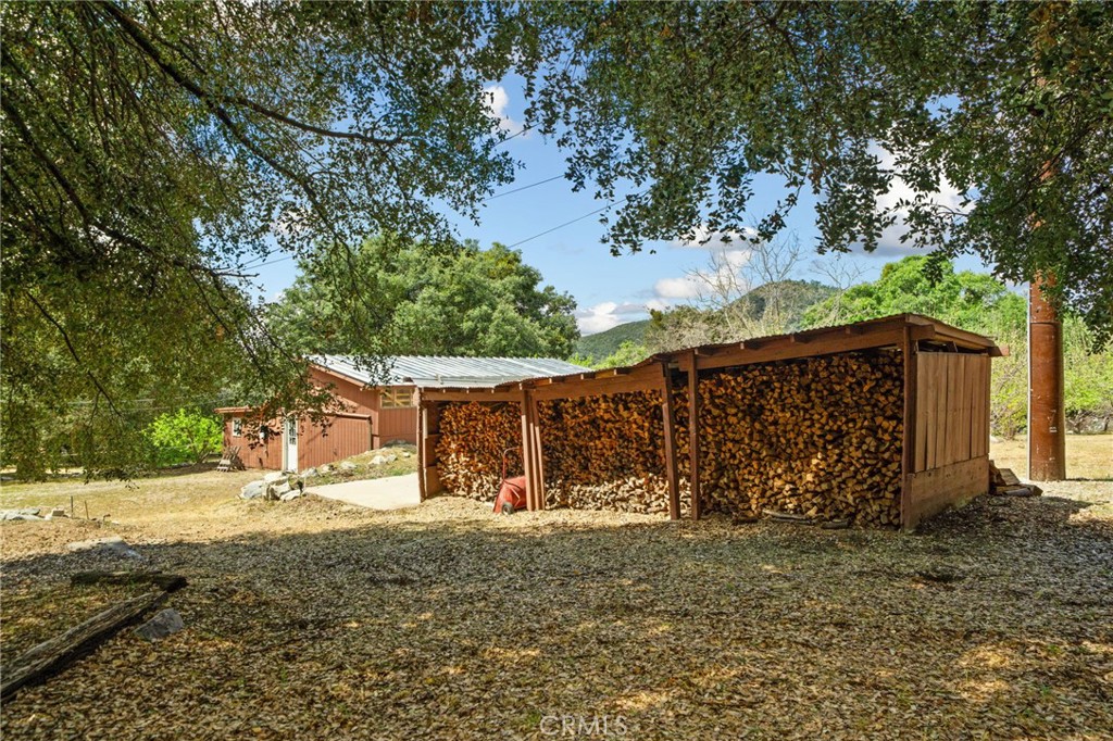 39804 Pine Bench Road Yucaipa, CA 92399 - Photo 38 of 57 Fire wood supply