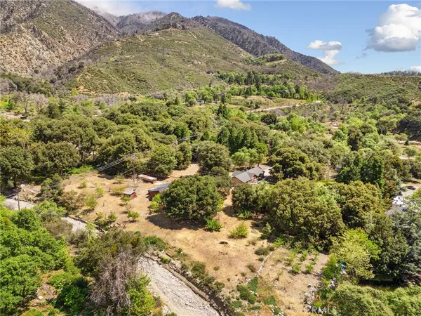 $950,000 | 39804 Pine Bench Road, Yucaipa, CA 92399