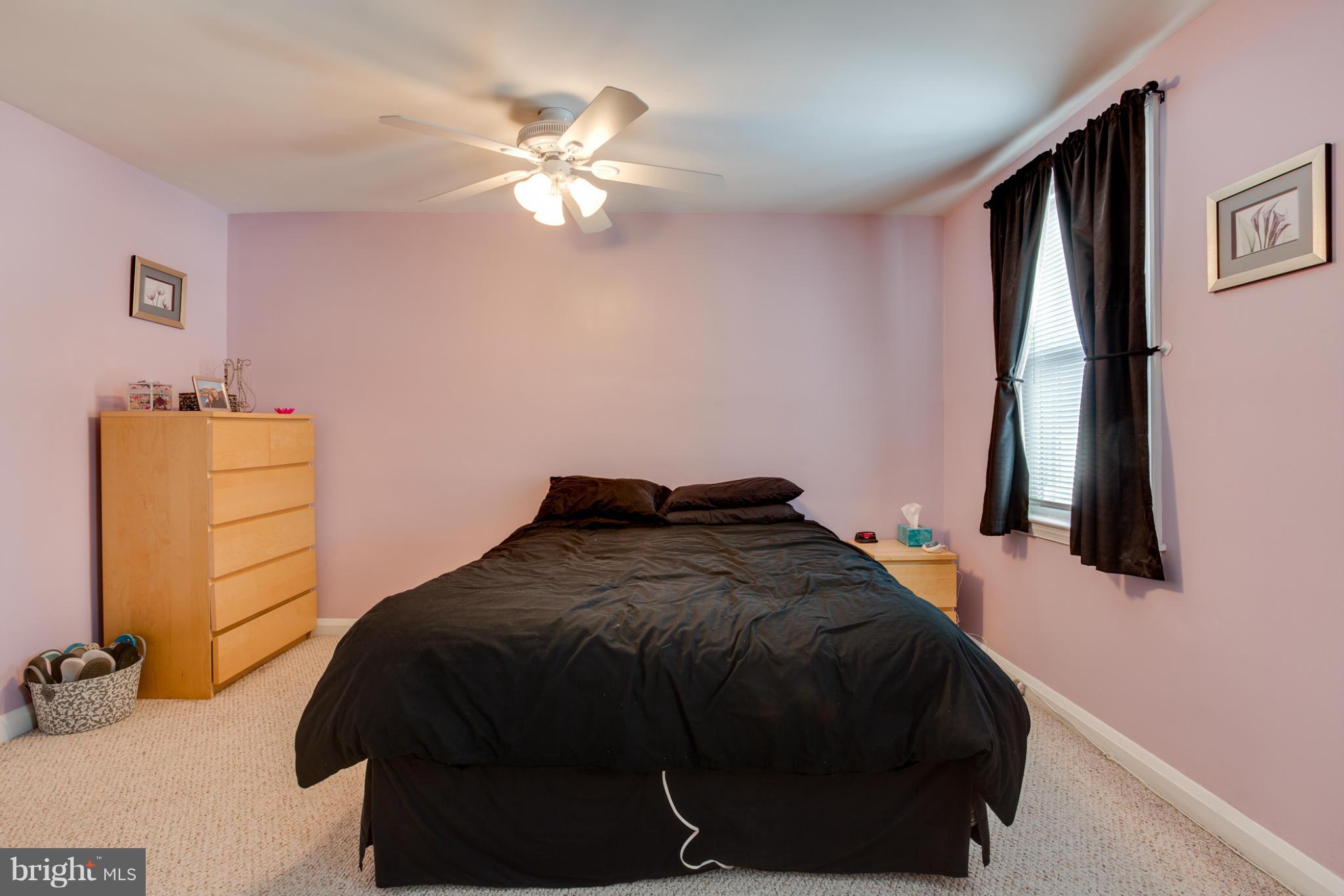 5520 Oakland Road Baltimore, MD 21227 - Photo 21 of 26 Bedroom (Master)