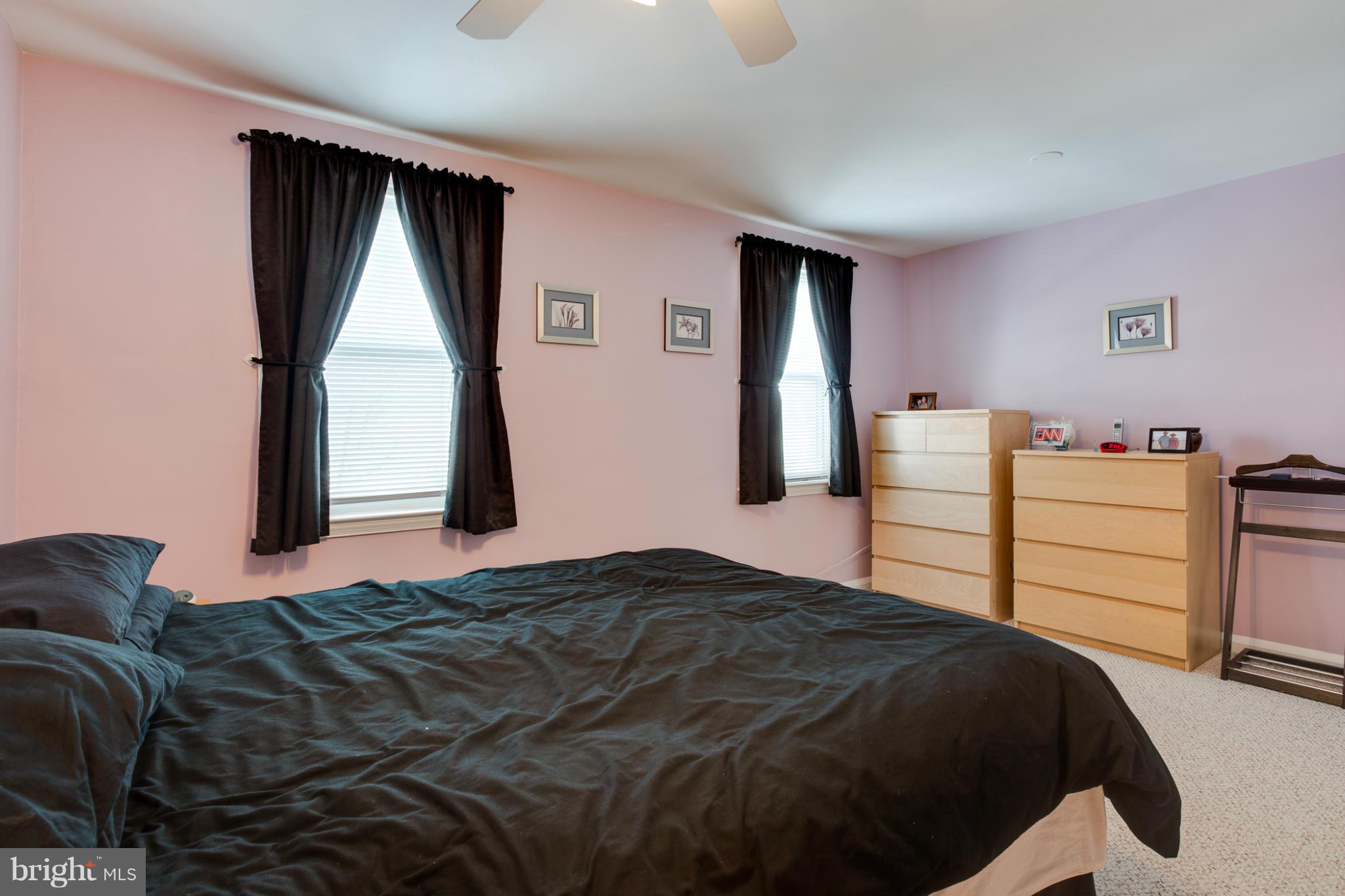 5520 Oakland Road Baltimore, MD 21227 - Photo 23 of 26 Bedroom (Master)