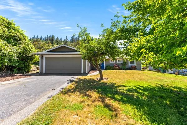 $499,000 | 13806 Torrey Pines Drive, Auburn, CA 95602