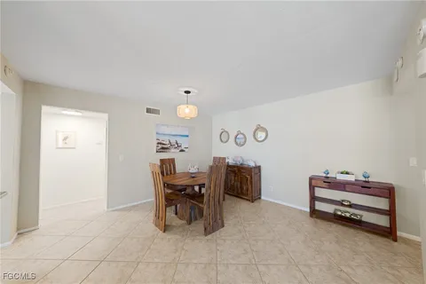 $950,000 | 2800 Estero Boulevard, Unit 1006, Fort Myers Beach, FL 33931