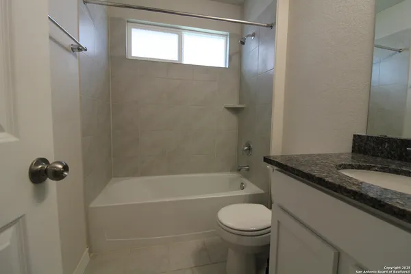 $1,850 | 191 Amethyst Woodstar, San Antonio, TX 78253