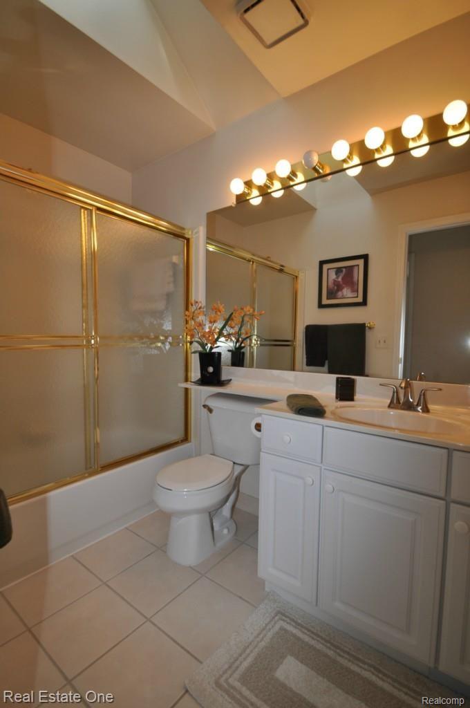 3105 Silverbrook Drive Rochester, MI 48306 - Photo 20 of 25 20.jpg