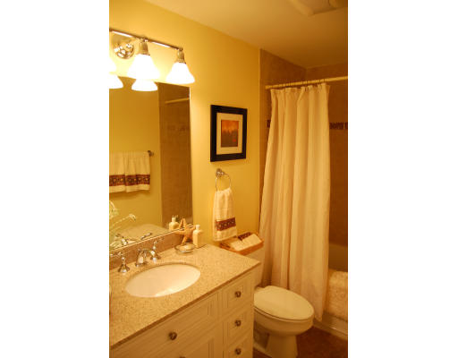 258 Upland Road, Unit 1 Cambridge, MA 02140 - Photo 8 of 10 Gallery Image 8