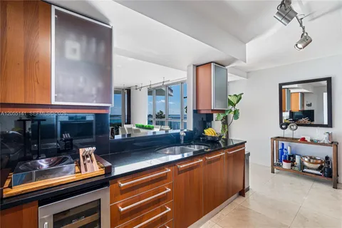 $2,090,000 | 1331 Brickell Bay Drive, Unit 1611, Miami, FL 33131