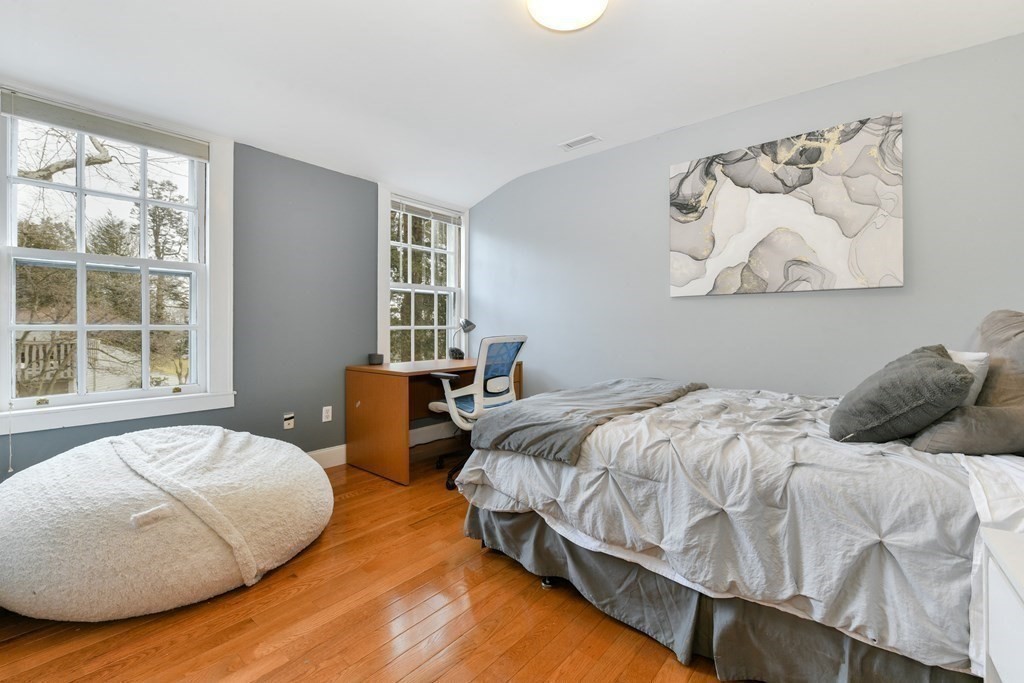 19 Catlin Road Brookline, MA 02445 - Photo 22 of 29