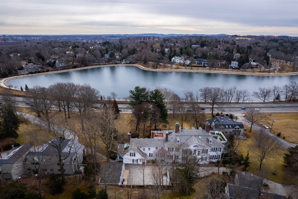 19 Catlin Road Brookline, MA 02445 - Photo 27 of 29