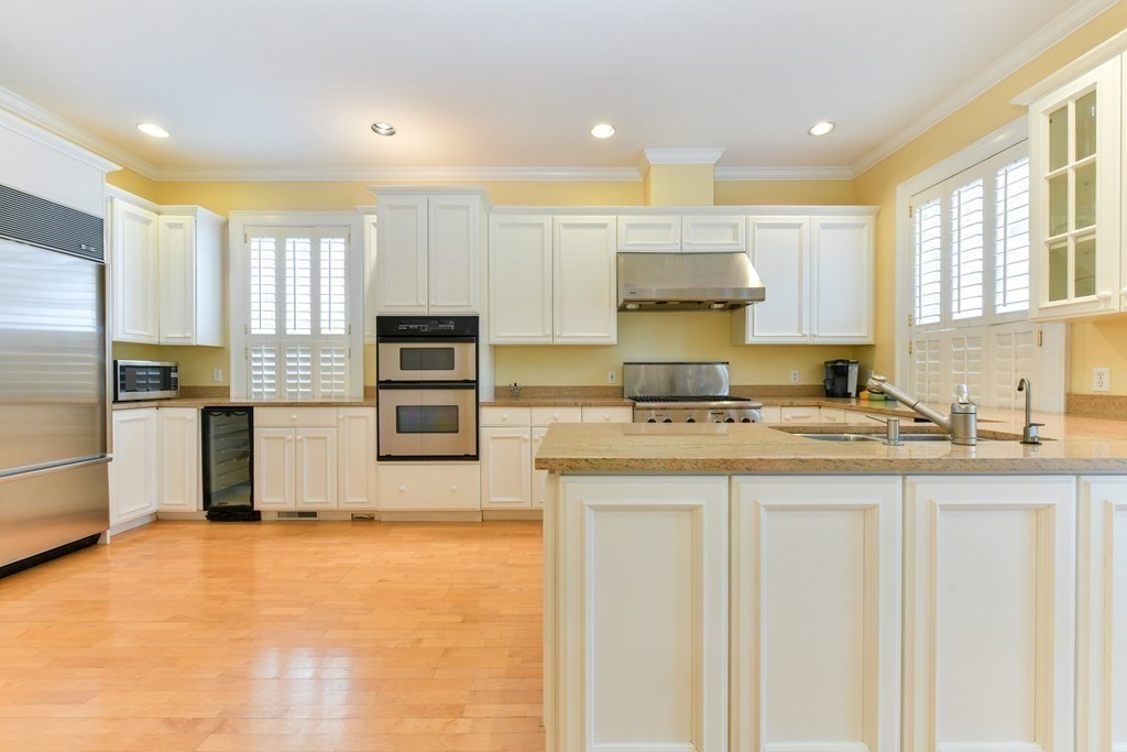 19 Catlin Road Brookline, MA 02445 - Photo 4 of 29