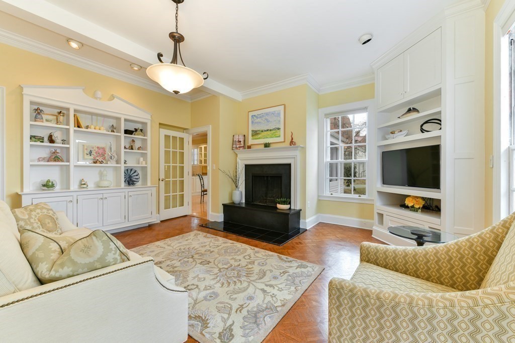 19 Catlin Road Brookline, MA 02445 - Photo 6 of 29