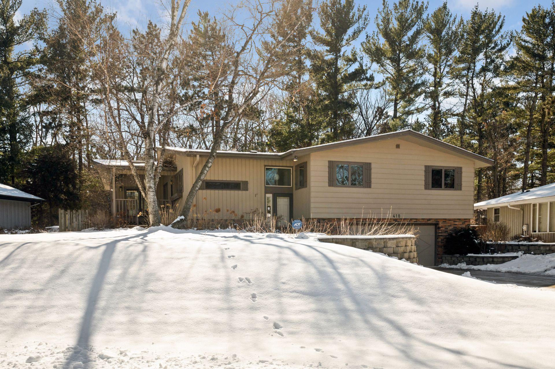 410 Totem Road St. Paul, MN 55119 - Photo 1 of 1 Gallery Image 1