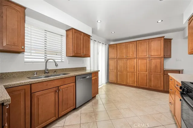 $2,450 | 8798 Valley View Street, Unit B, Buena Park, CA 90620