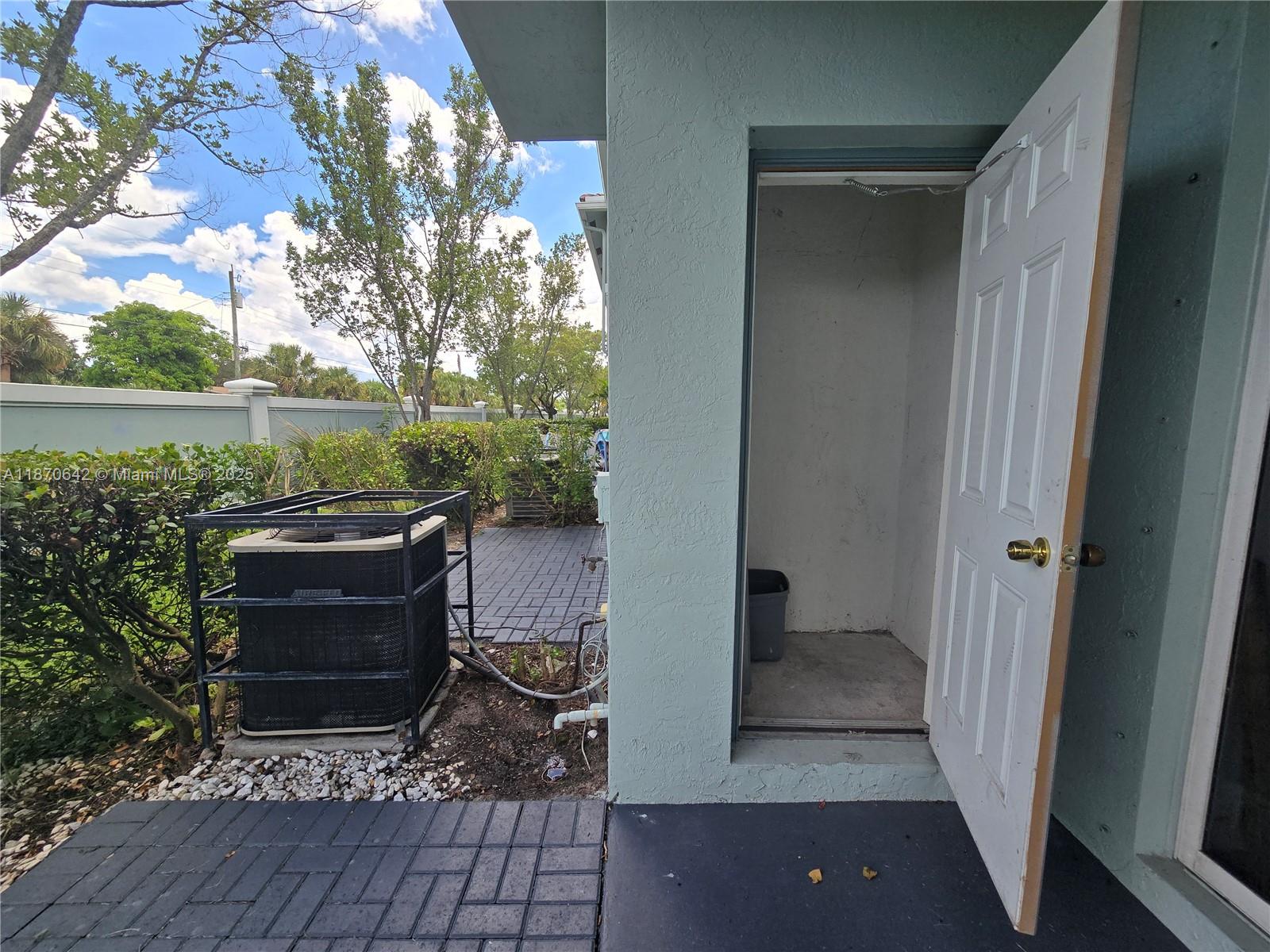 3632 Oleander Terrace, Unit 3632 Riviera Beach, FL 33404 - Photo 19 of 26 a view of outdoor space and yard