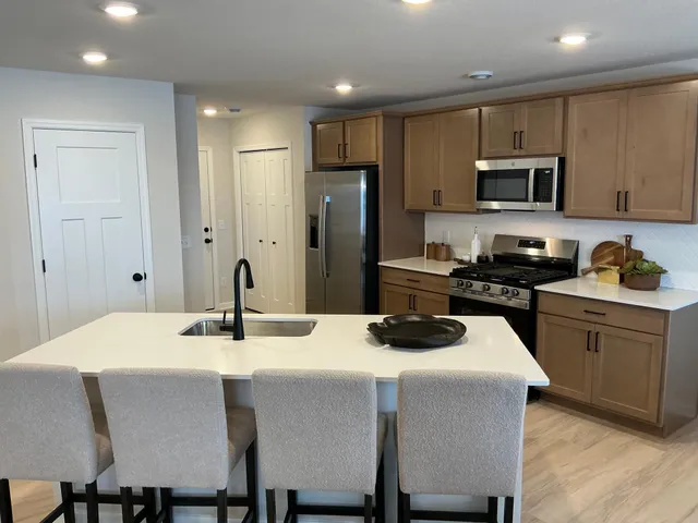 $460,000 | 4139 Ramsay Way, Waconia, MN 55387