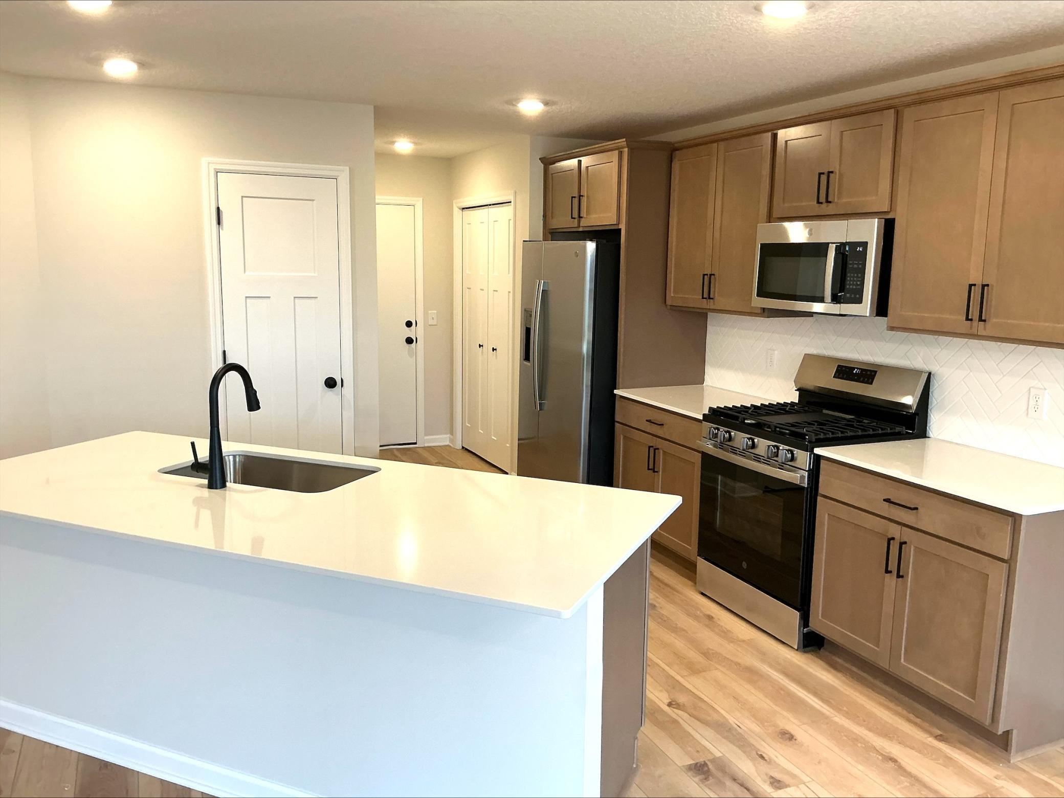 4139 Ramsay Way Waconia, MN 55387 - Photo 4 of 20