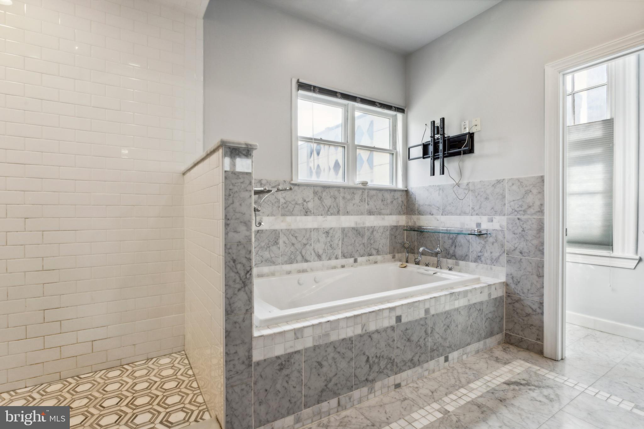131 North 20th Street, Unit 1 Philadelphia, PA 19103 - Photo 16 of 24