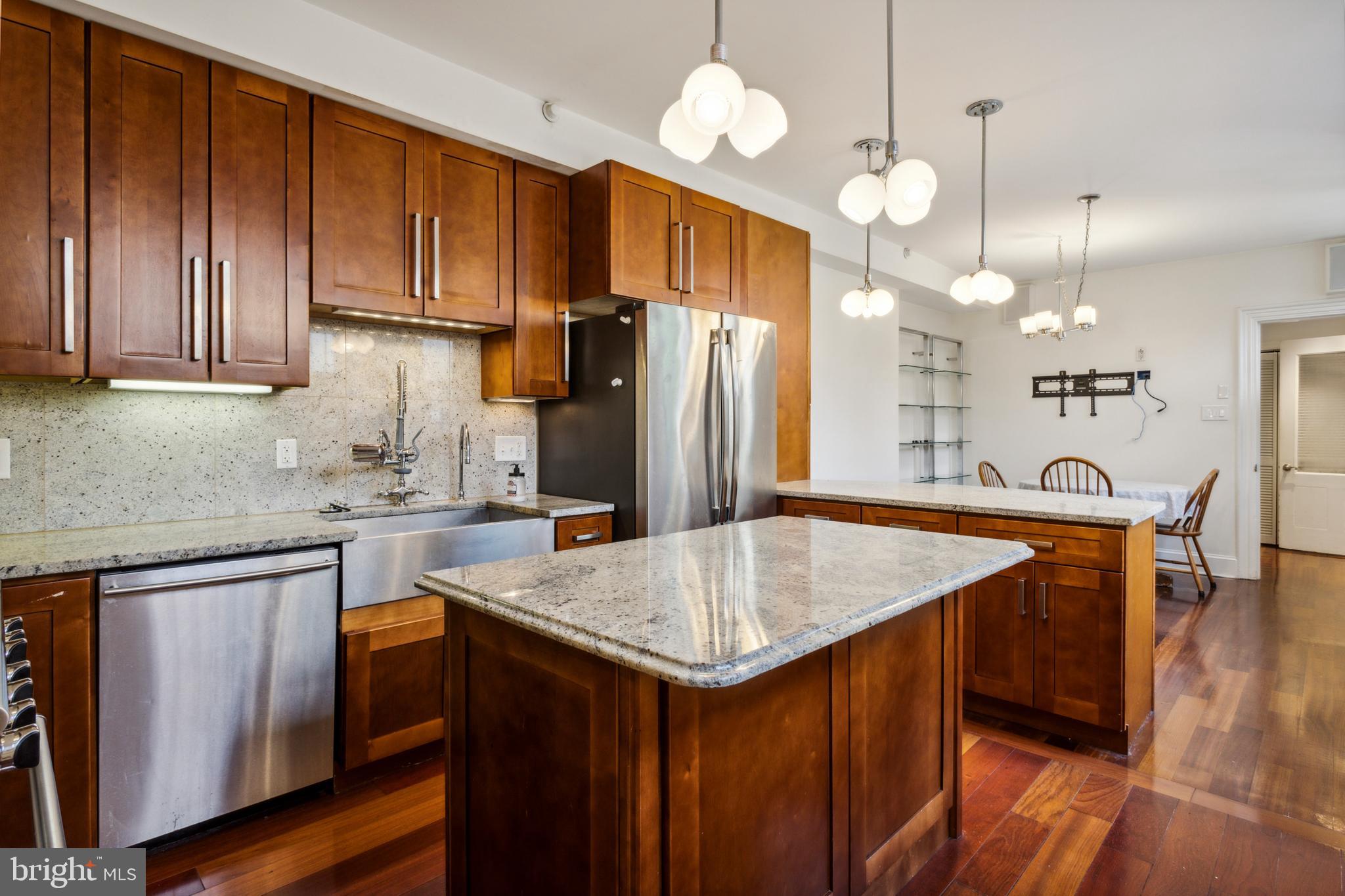131 North 20th Street, Unit 1 Philadelphia, PA 19103 - Photo 10 of 24