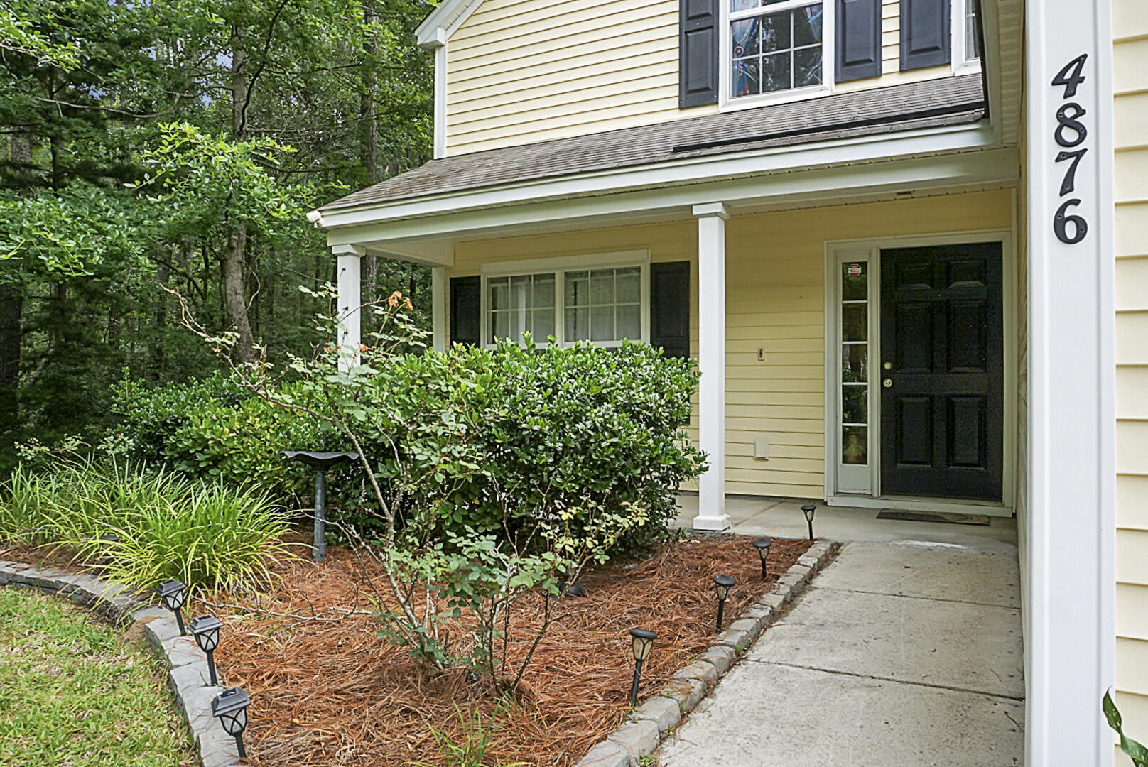 4876 Oak Leaf Road Summerville, SC 29485 - Photo 3 of 39 DSC01448