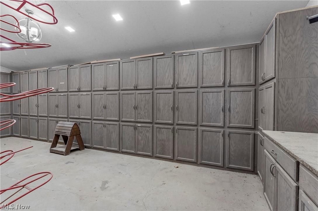 16490 Munn Road Chagrin Falls, OH 44023 - Photo 21 of 37