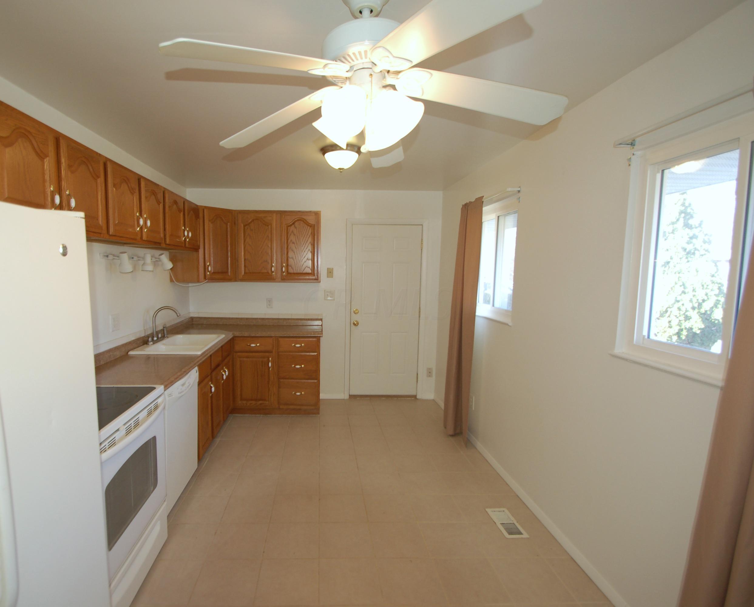 1878 Stetson Road Columbus, OH 43232 - Photo 13 of 19 Gallery Image 13