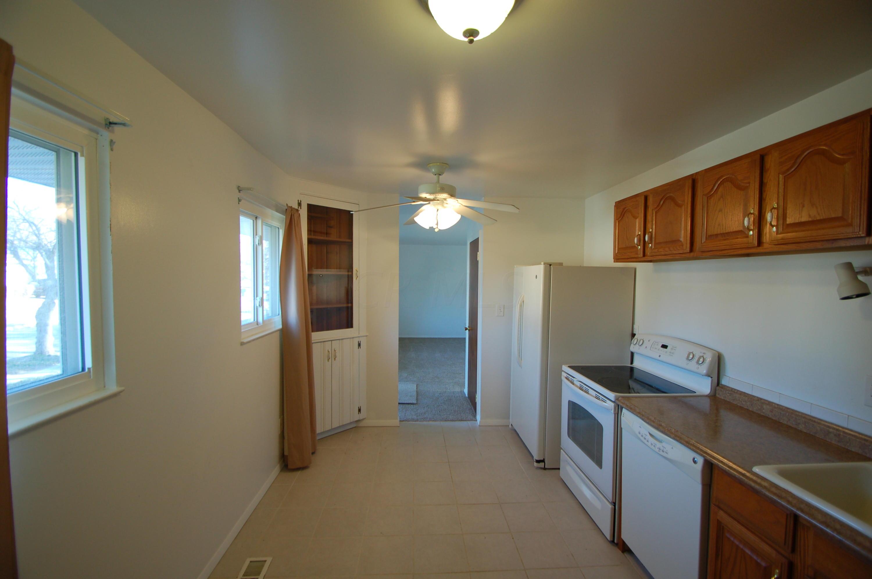 1878 Stetson Road Columbus, OH 43232 - Photo 15 of 19 Gallery Image 15