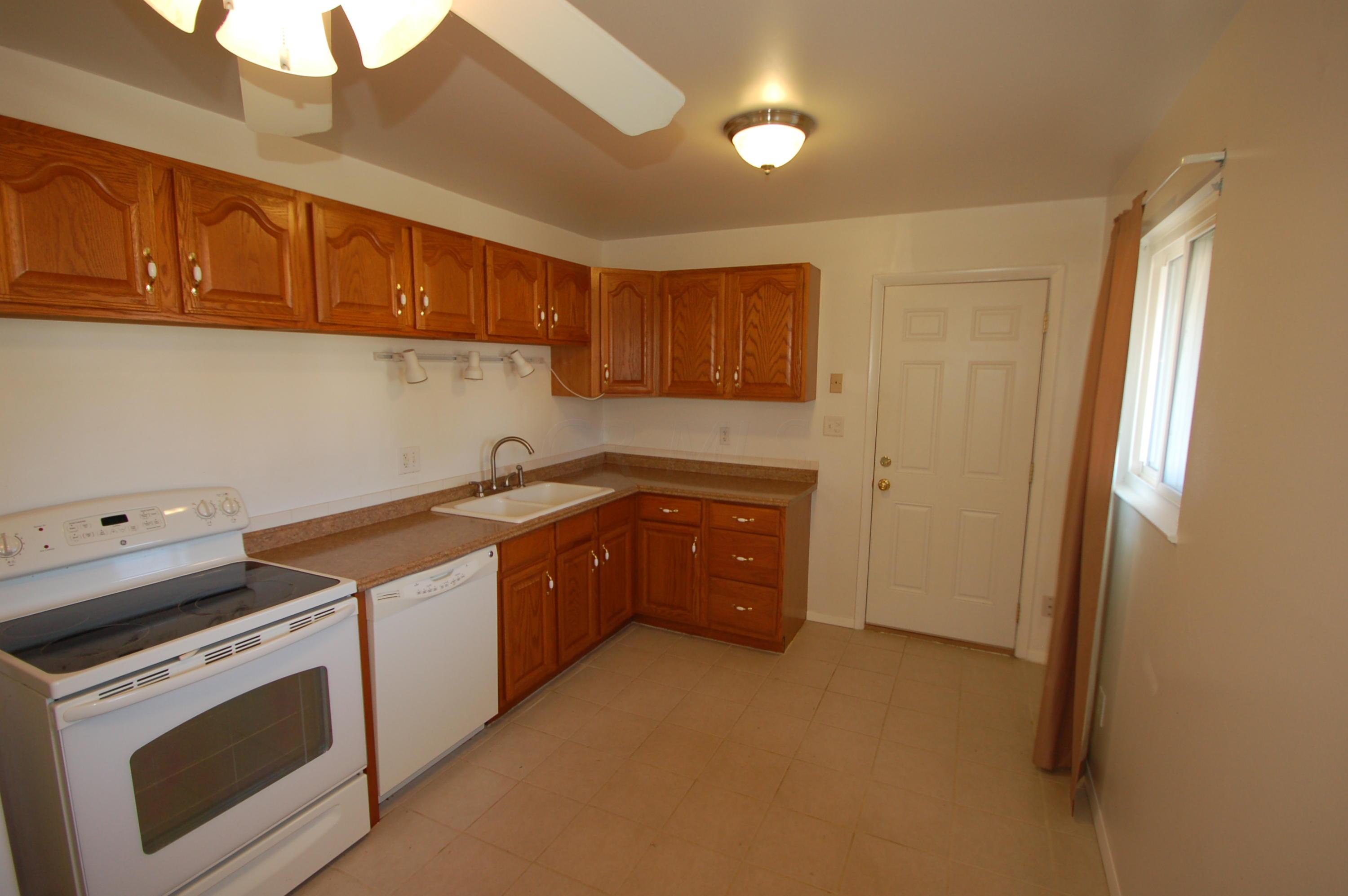1878 Stetson Road Columbus, OH 43232 - Photo 16 of 19 Gallery Image 16