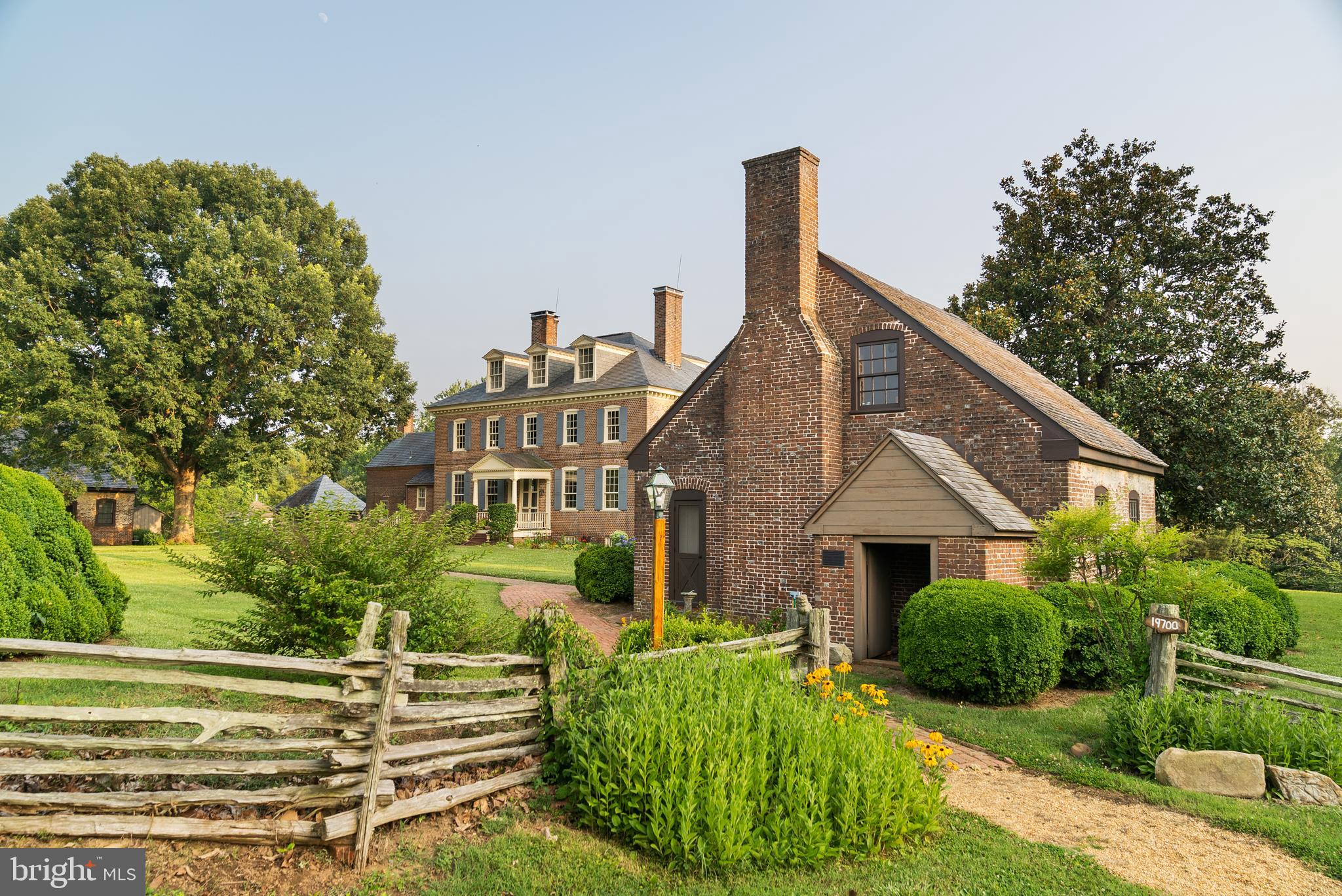 19700 Mulberry Fields Road Leonardtown, MD 20650 - Photo 10 of 137 Main House