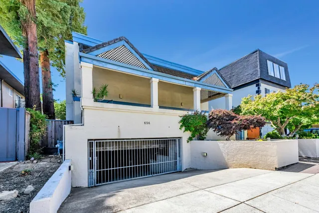a view of house with outdoor space