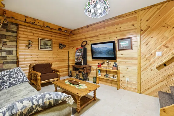 $765,000 | E11441 Hillside Drive, Wisconsin Dells, WI 53965