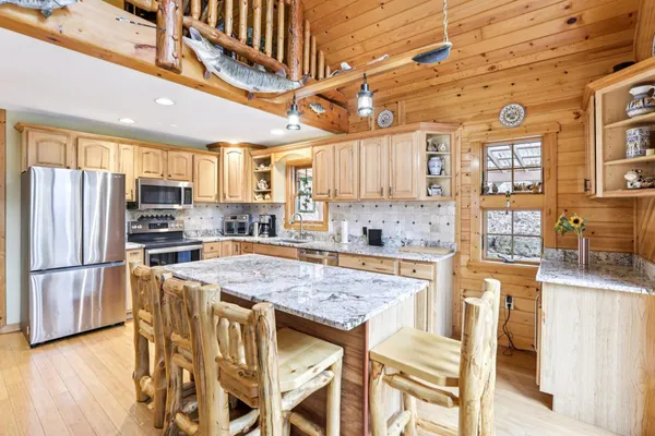 $765,000 | E11441 Hillside Drive, Wisconsin Dells, WI 53965