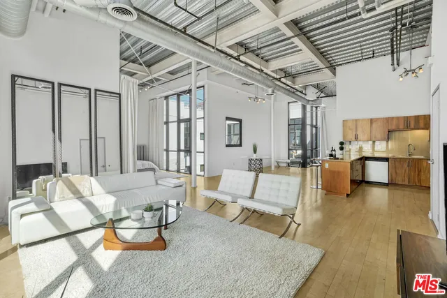 $675,000 | 330 West 11th Street, Unit 703, Los Angeles, CA 90015