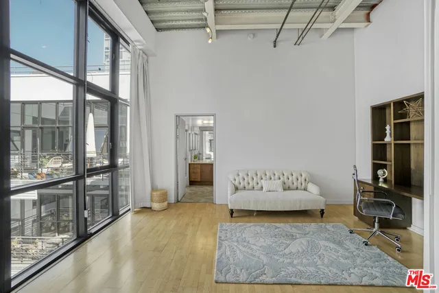 $675,000 | 330 West 11th Street, Unit 703, Los Angeles, CA 90015