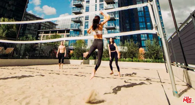 $675,000 | 330 West 11th Street, Unit 703, Los Angeles, CA 90015