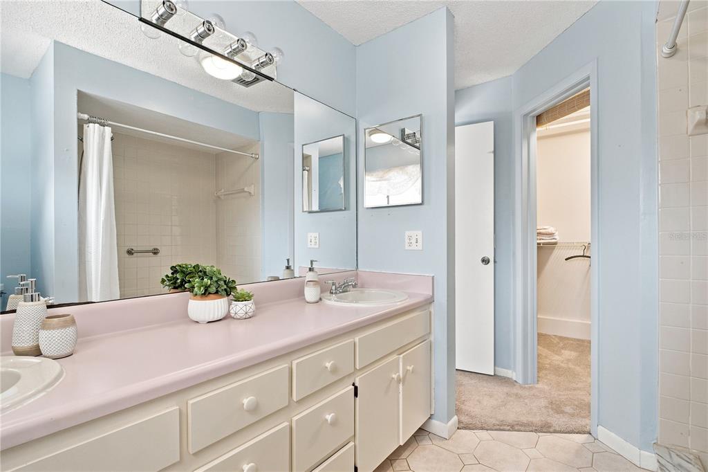 6803 Longpointe Way Tampa, FL 33615 - Photo 25 of 42 Gallery Image 25
