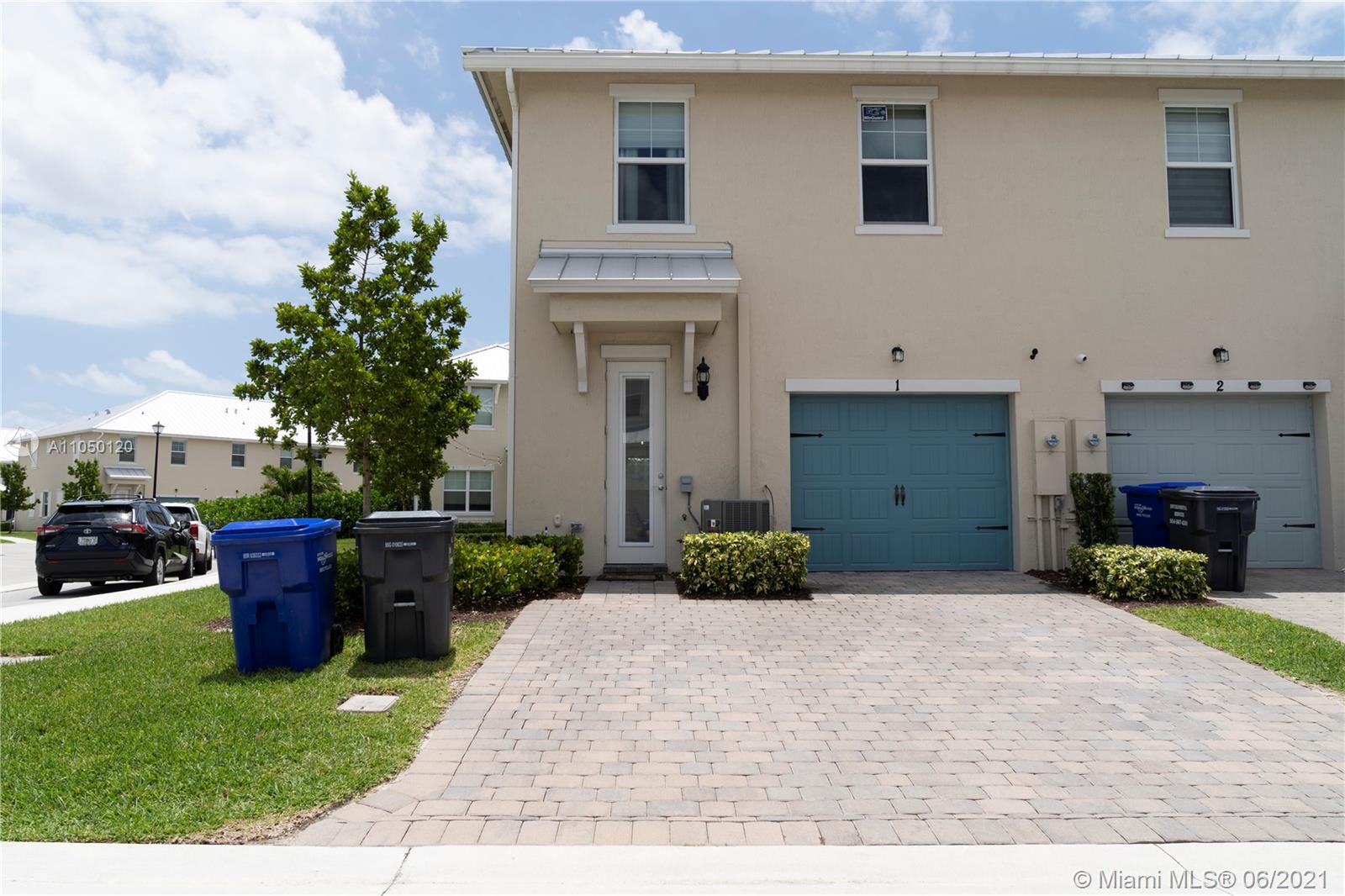 Hillcrest Hollywood, FL 33021 - Photo 4 of 34