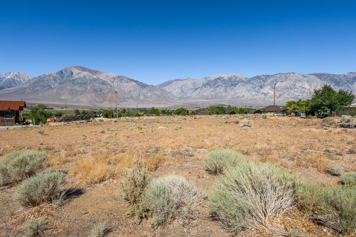 415 Reina Road Bishop, CA 93514 - Photo 12 of 33 415 Reina