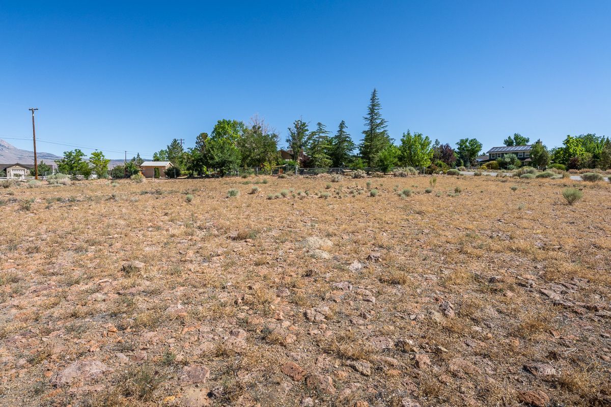 415 Reina Road Bishop, CA 93514 - Photo 17 of 33 415 Reina