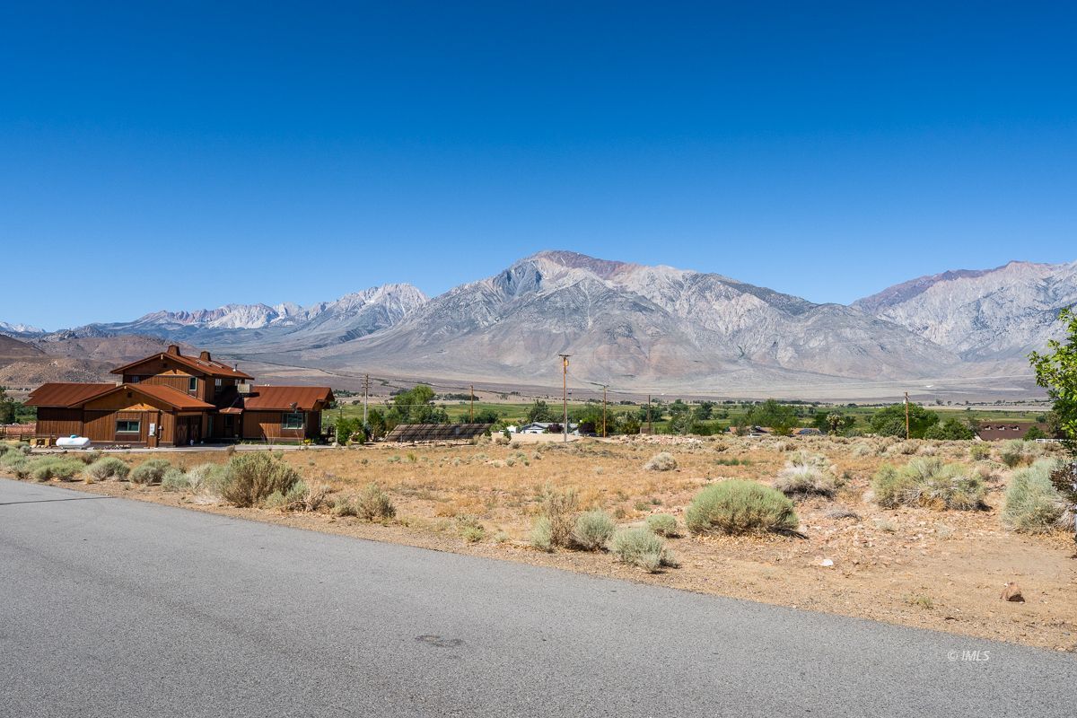 415 Reina Road Bishop, CA 93514 - Photo 9 of 33 415 Reina