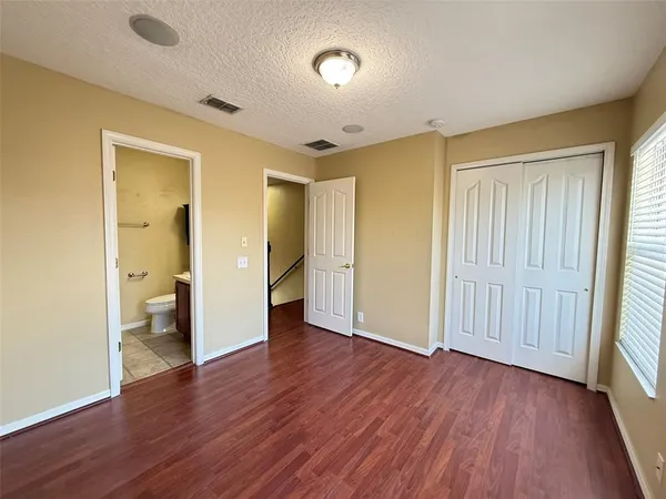 $1,900 | 2008 Seaside Cay Drive, Clearwater, FL 33763