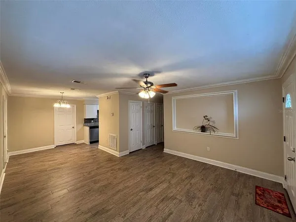 $1,700 | 606 Holt Circle, Winter Haven, FL 33880