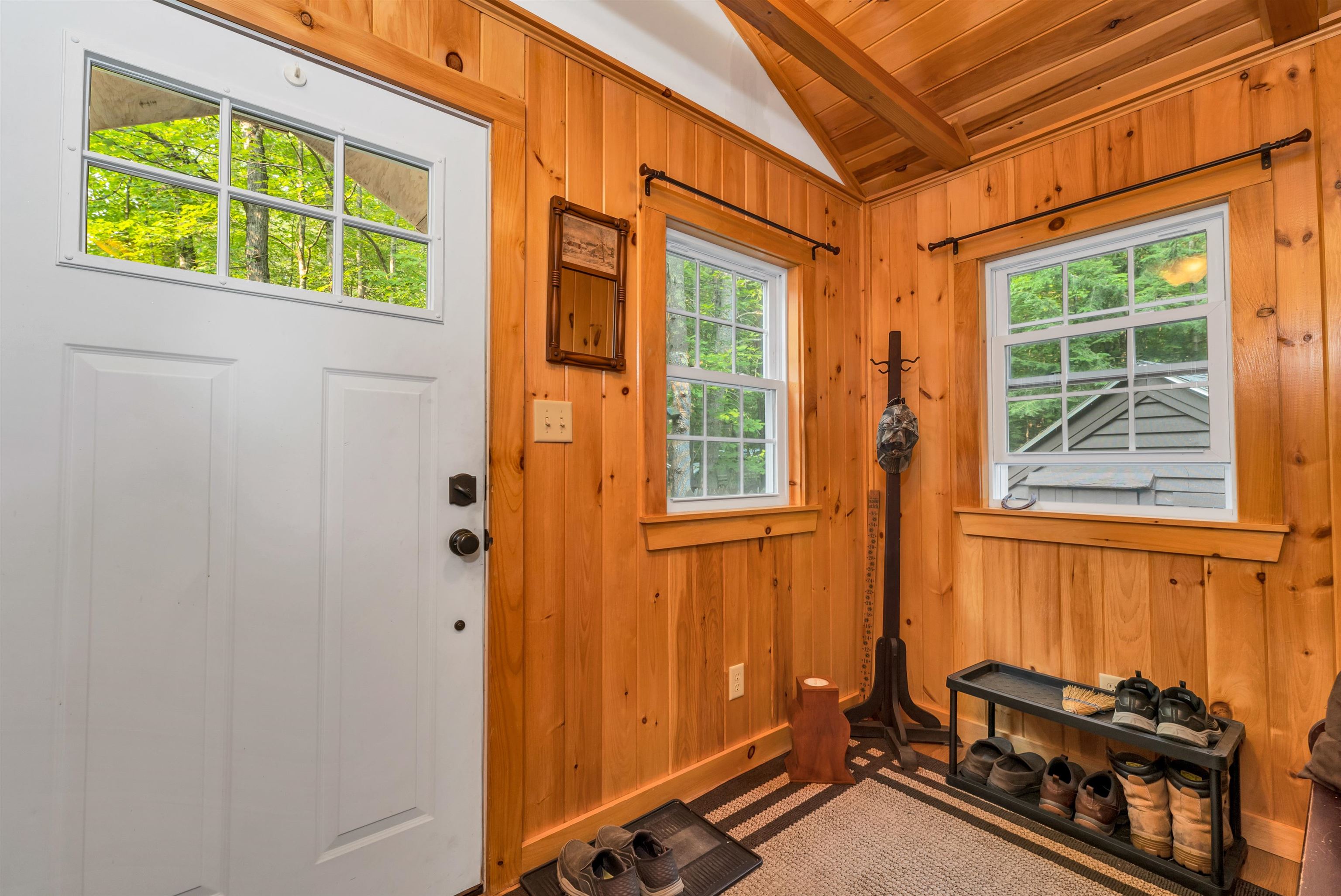 883 Center Street Wolfeboro, NH 03894 - Photo 20 of 41